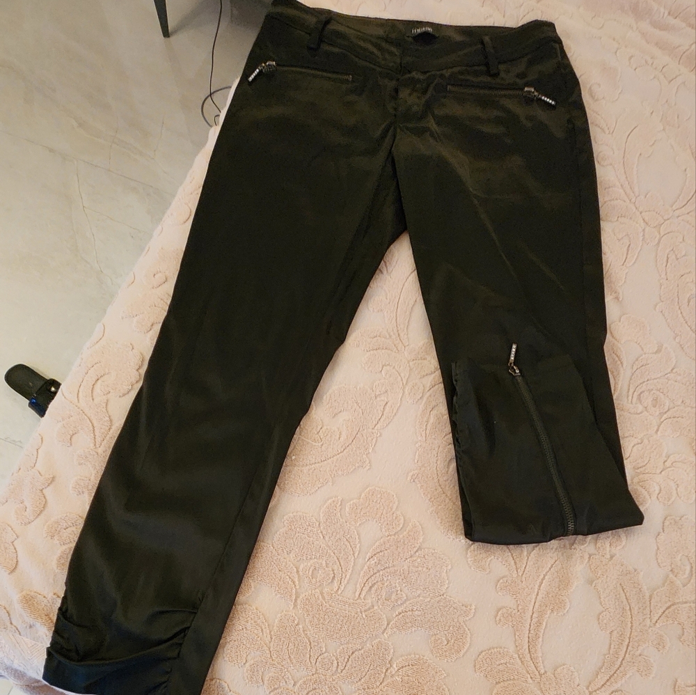 Italian Designer Women's Evennig Black Satin Jeans.